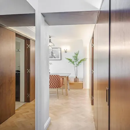 Charming 2 Bed Flat In Knightsbridge London Balcony View Of Harrods Apartamento Exterior foto