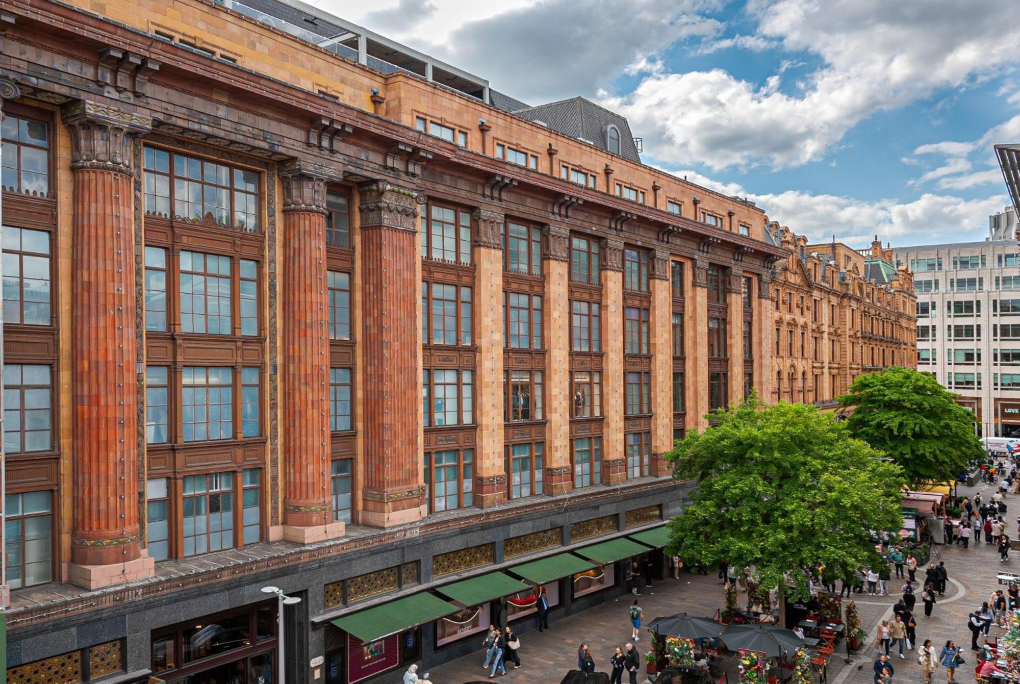 Charming 2 Bed Flat In Knightsbridge Balcony View Of Harrods Apartment *